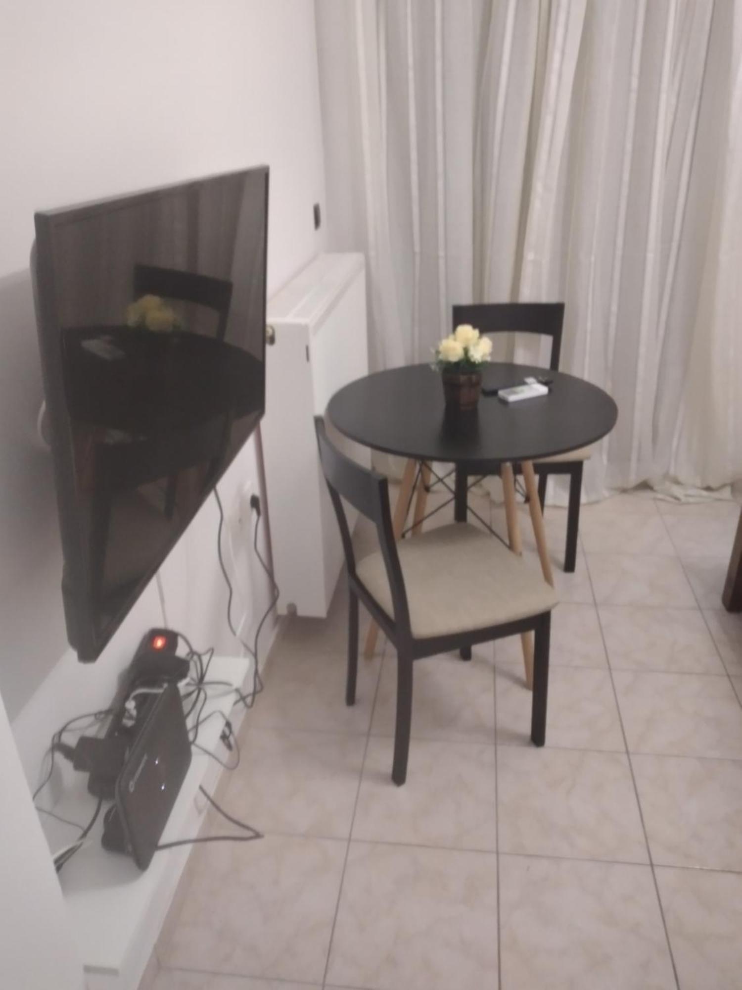 Izabela'S Apartment Mesolóngion エクステリア 写真